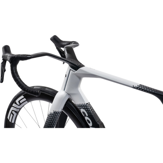 Colnago Y1RS Disc Complete Bike Dura-Ace Vision 45 UAE Team Emirates