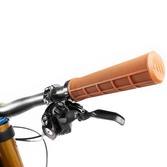 All Mountain Style Berm Grips - Gum