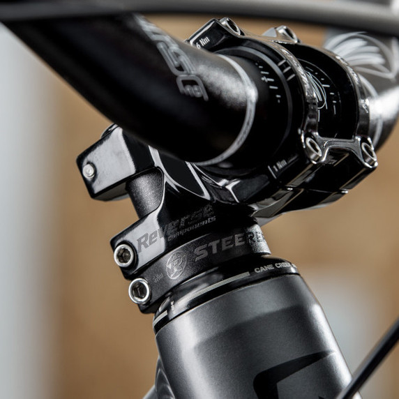 Reverse Components Steerer Clamp 1 1/8" - Black