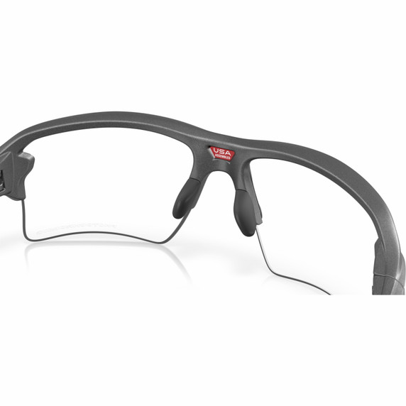 Oakley Flak 2.0 XXL Steal Grey W/ Clear To Black Iridium Photochromic Lens