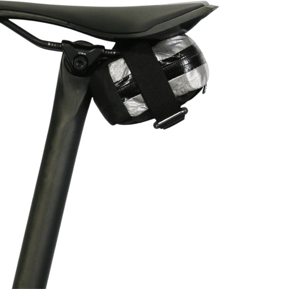 skingrowsback Plan B Micron Racing Saddle Bag - Silver/Black