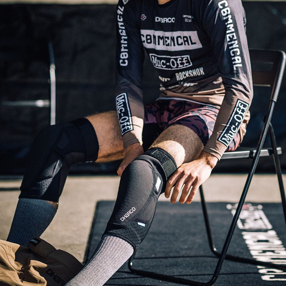 DHaRCO DH Knee Pad - Black