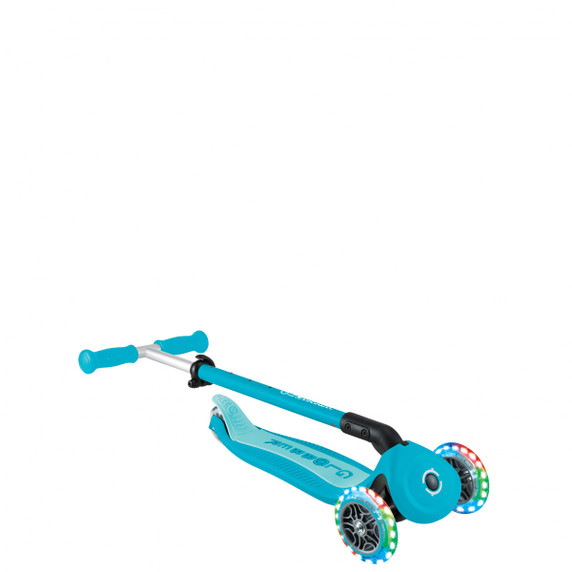 Globber Go Up Active Lights 360 Aqua/Soft Cyan