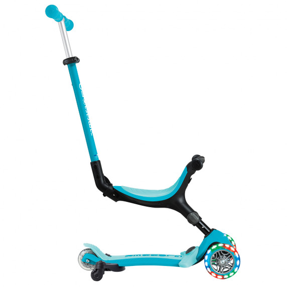 Globber Go Up Active Lights 360 Aqua/Soft Cyan