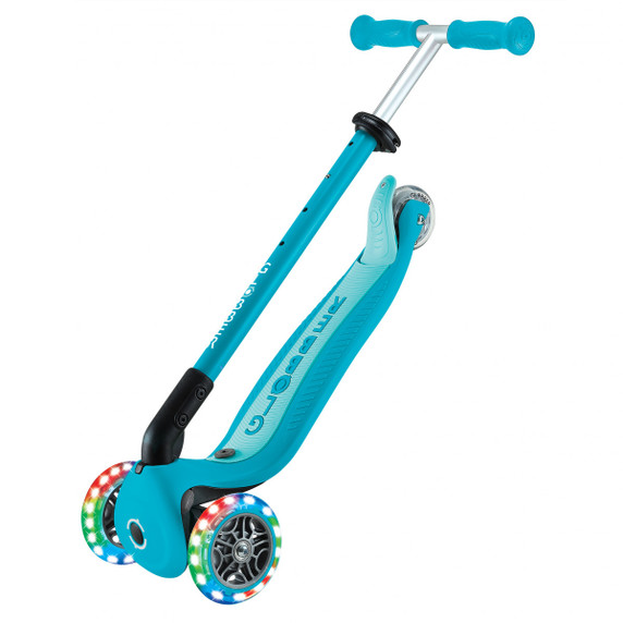 Globber Go Up Active Lights 360 Aqua/Soft Cyan
