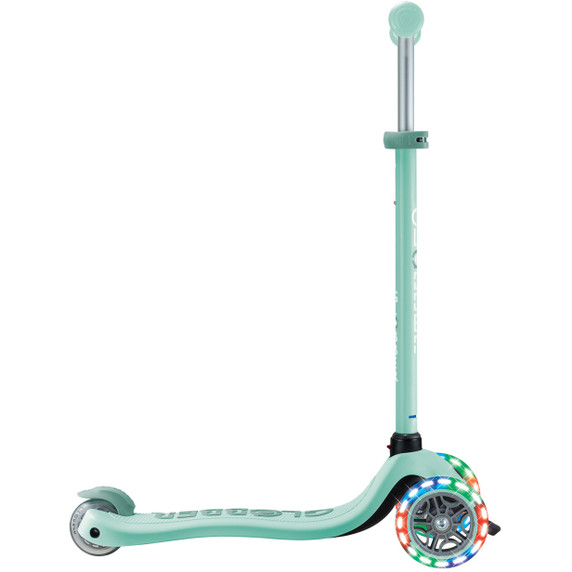 Globber Go Up Sporty Lights 360 Mint/ Pistachio