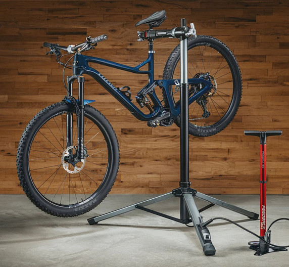 Feedback Sports Pro Air Lift Repair Stand