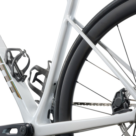Giant Defy Advanced Pro 1 White