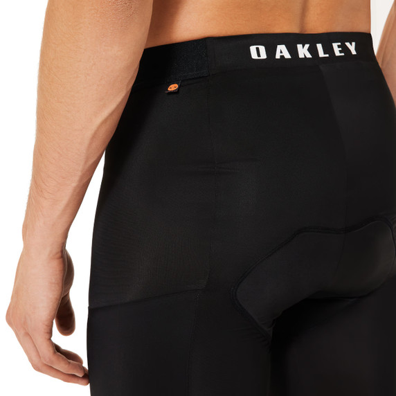 Oakley Seeker Ultra Liner Short Blackout