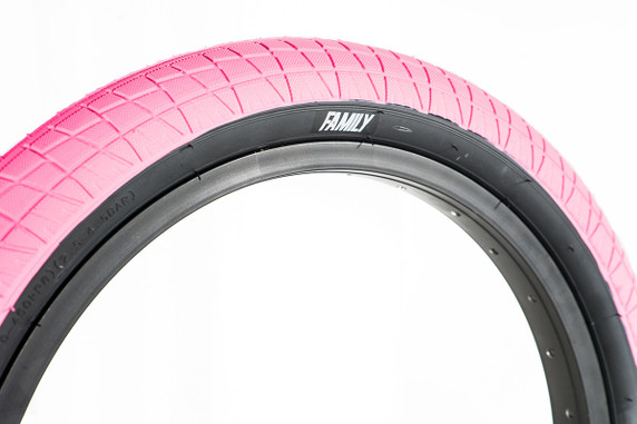 Family F2128 Pink Wire Bead 18" Tyre
