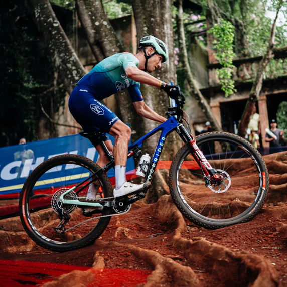 Vittoria Peyote Black Tubeless Folding 29" Tyre