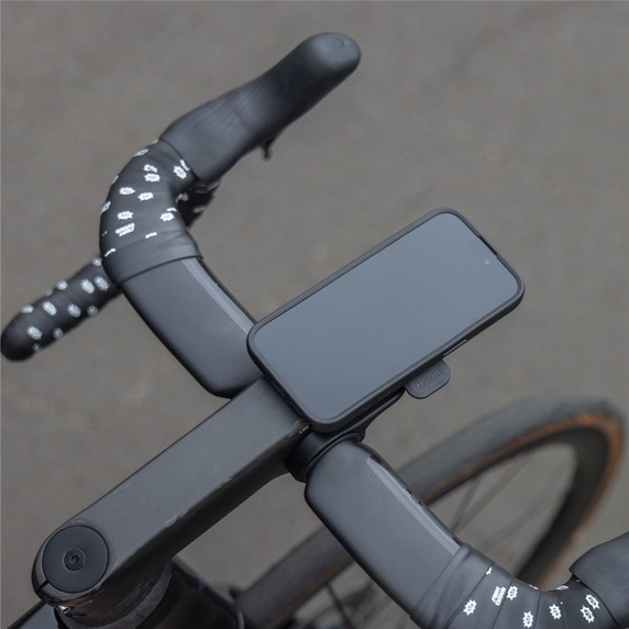 Quad Lock Out Front Mount Pro Version 2
