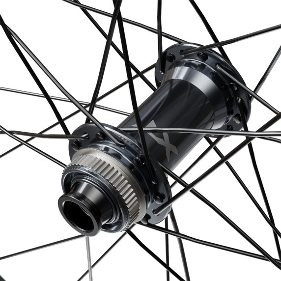 Shimano XT WH-M8200 29" Centrelock Front Wheel