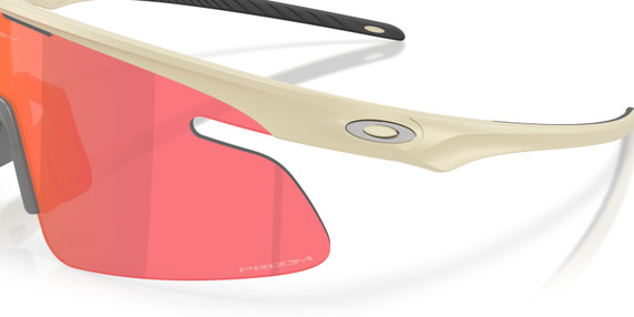 Oakley RSLV Lite Matte Sand W/ Prizm Trail Torch Lens