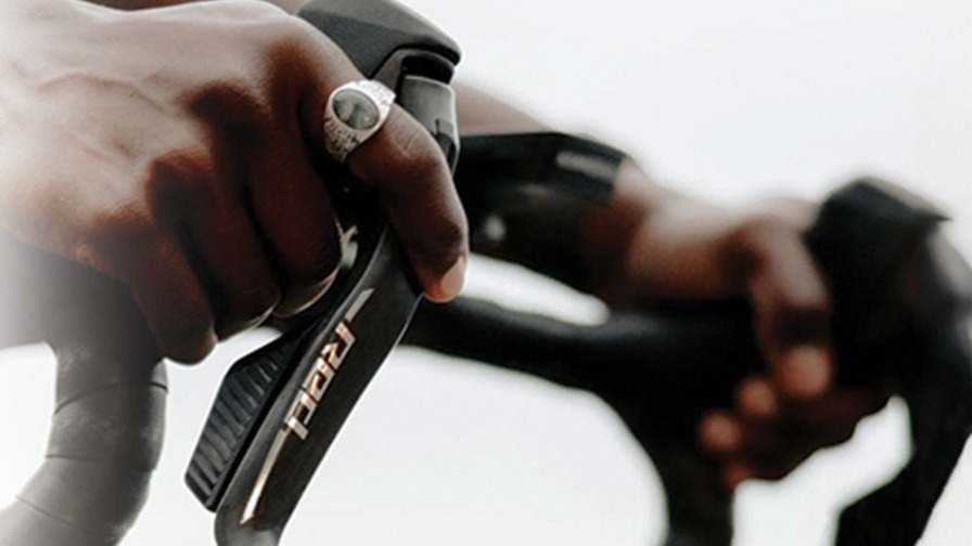 SRAM