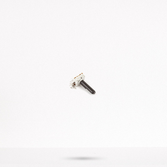 Potenciometro CONTROL 50K B Taper (Lineal) Snap-In