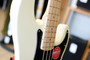 Precision Bass PJ Affinity Series, Olympic White
