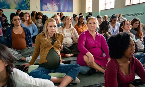 Amy Schumer movie Kinda Pregnant with silicone pregnancy bellies