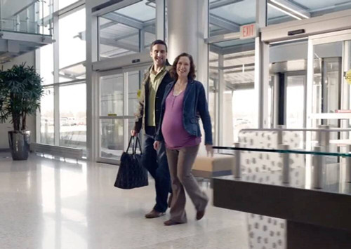 TV hospital commercial scene showcasing 9-month pregnancy belly