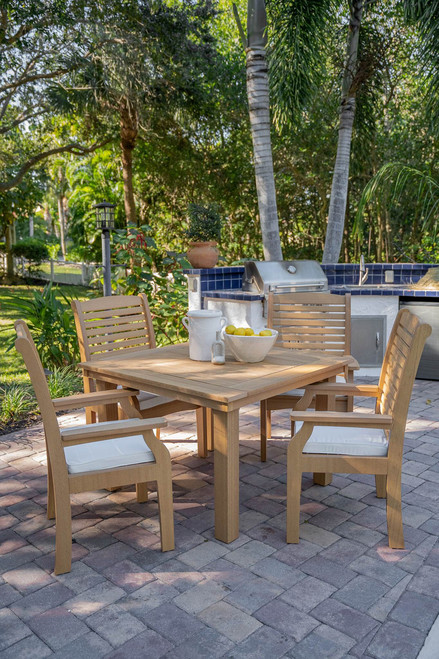 Classic Terrace Chairs with Homestead Table