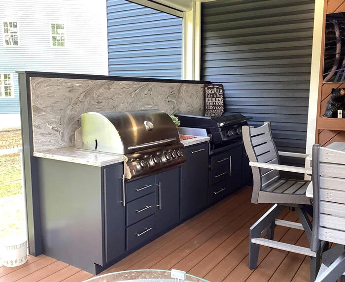 Outdoor Kitchen