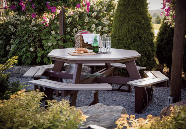 Berlin Gardens Poly Picnic Table