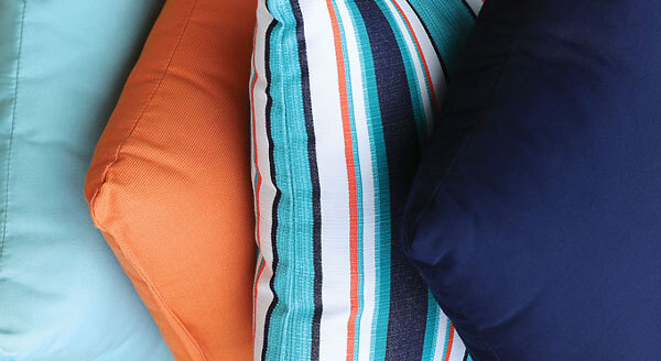 Berlin Gardens Cushion Colors