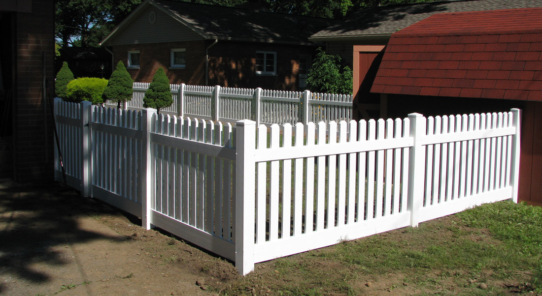 Vinyl Picket Fence by Mt. Hope Fence