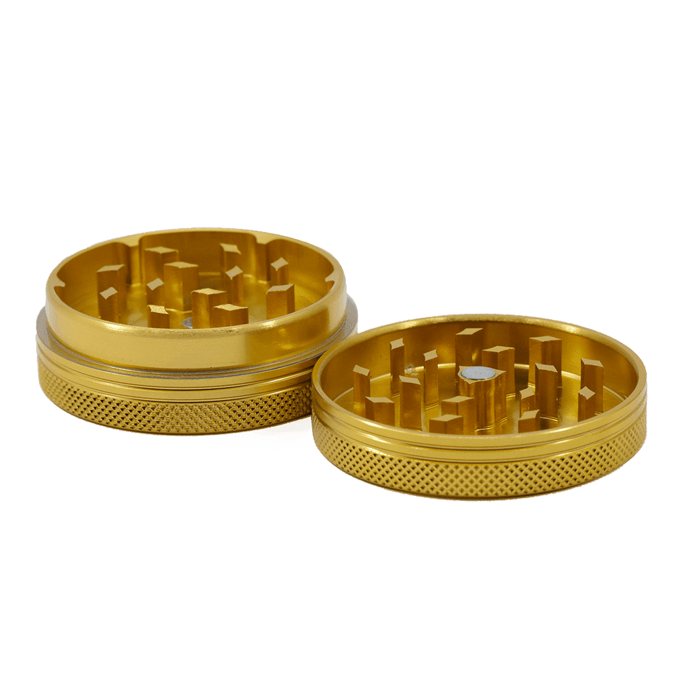 A close-up of the sharp, diamond-shaped teeth of the 2-piece grinder.