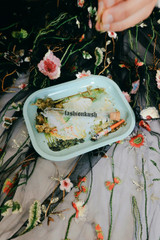 Rolling in Style: The Ultimate Guide to Cute and Girly Weed Rolling Tray Sets!