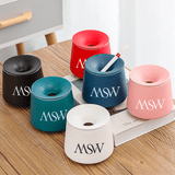 Elevate Your Smoke: The Benefits of a Lidded Ashtray