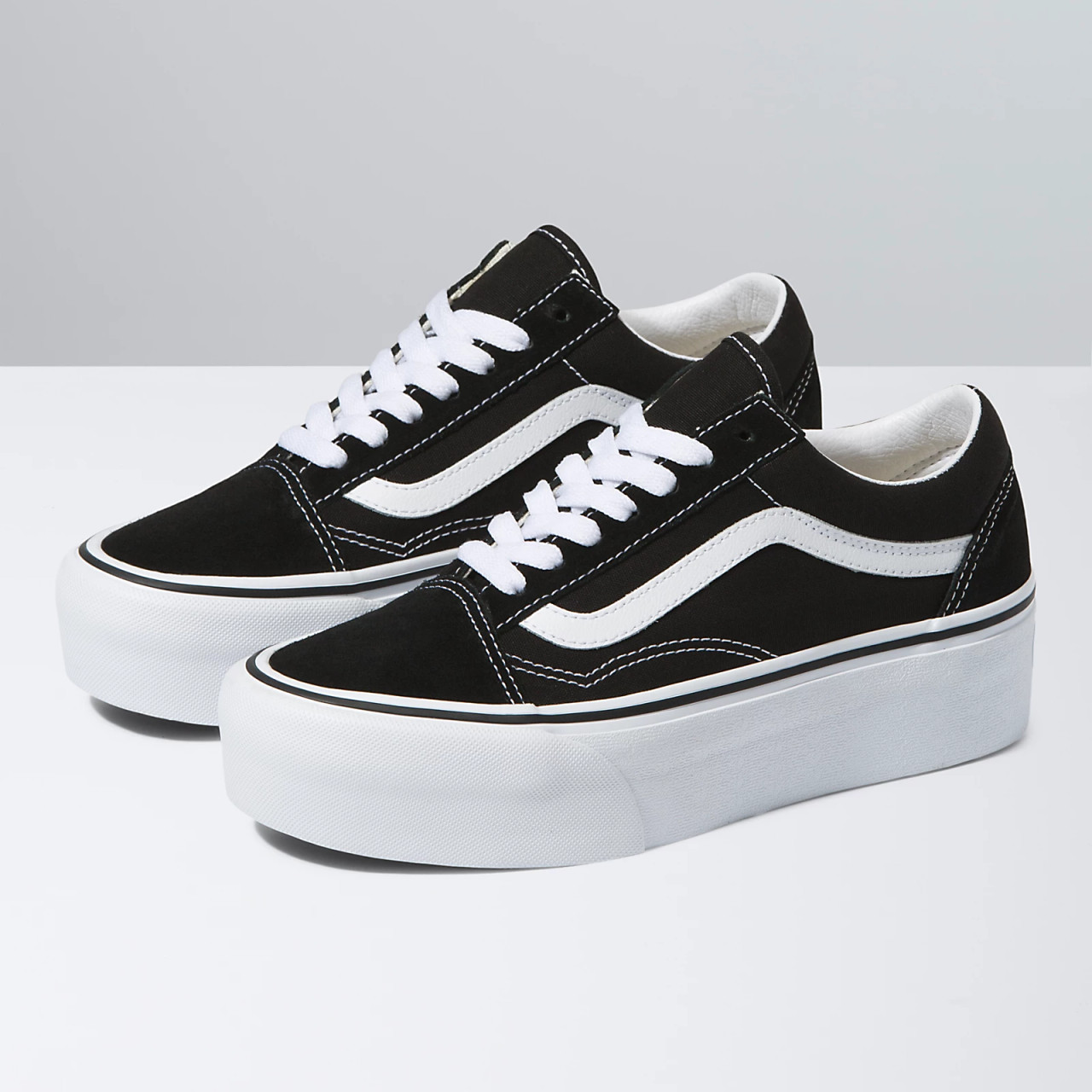 Vans Old Stackform Black/True White BUNKER