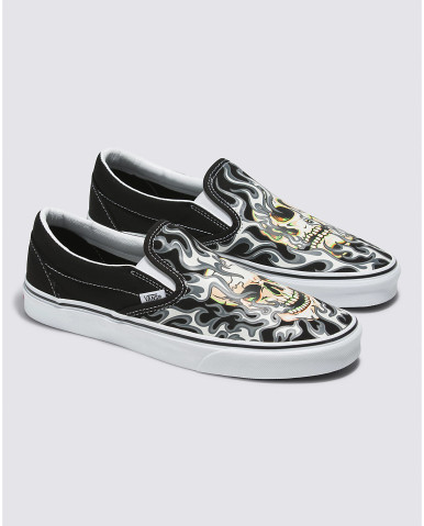 VANS★NEW VARSITY CLASSIC SLIP-ON★スカル★兼用 Vans Classic Slip-On Shoe - Flame Skull Black/True White