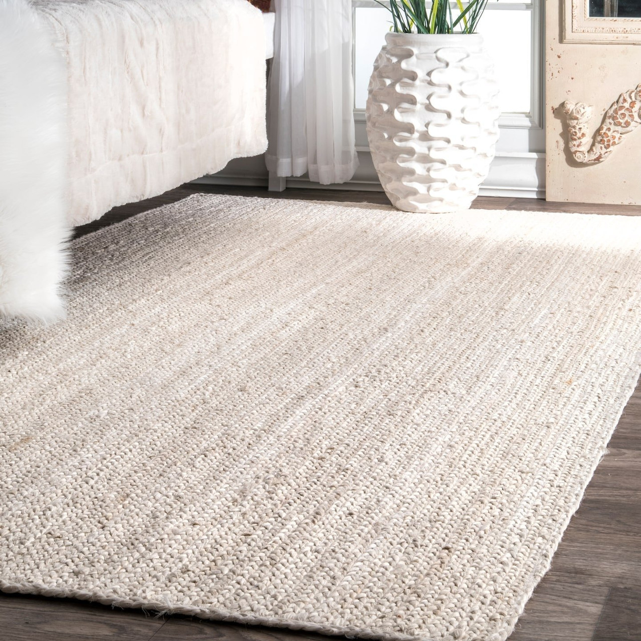 pengeoverførsel Sindssyge Trofast Handmade Braided Off-white Jute Soft Area Rugs - Ashley Rugs Decor