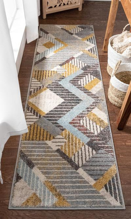 Jacey Geometric Distressed Grey Sotf Area Rug