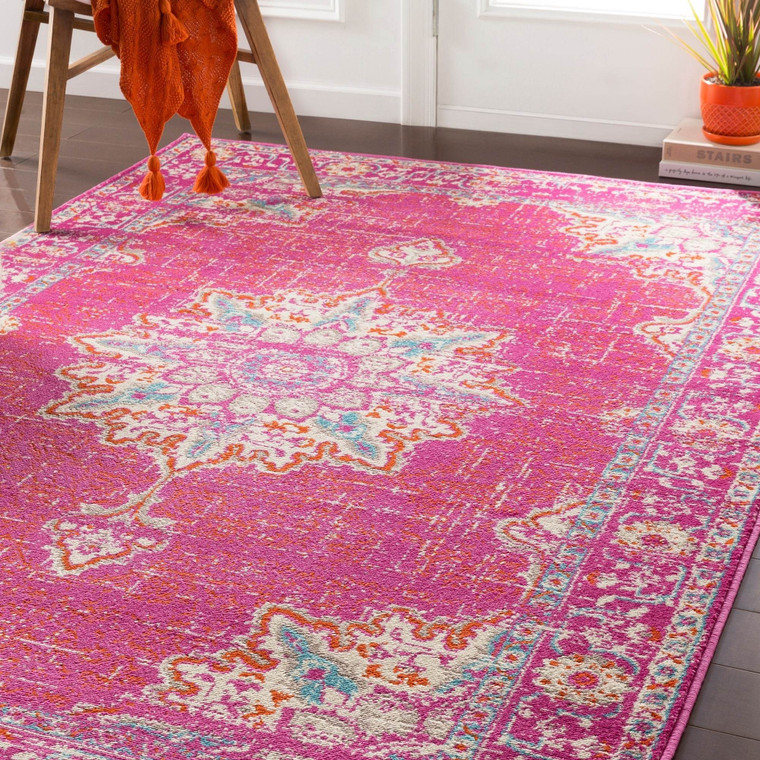 Traditional Medallion Distressed Fuchsia Area Rug