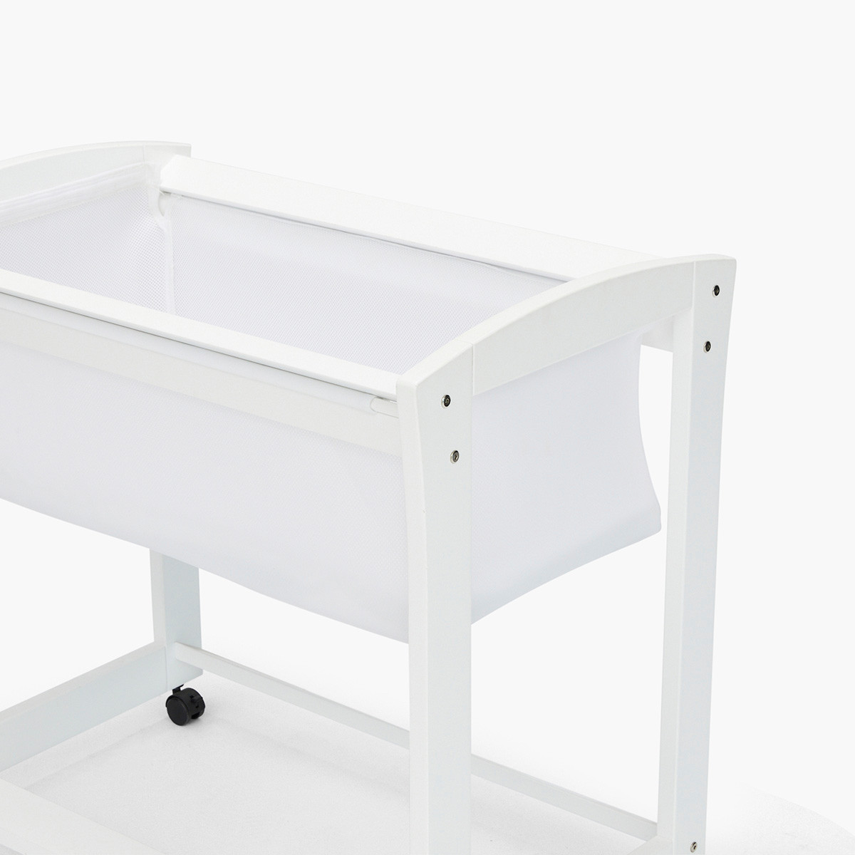 Tasman eco amore sales bassinet white