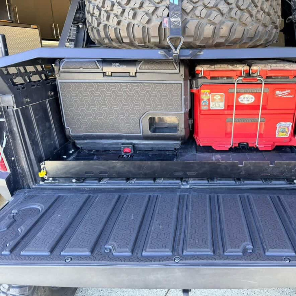 Polaris Xpedition - 2 Seat Interior Tailgate - OEM