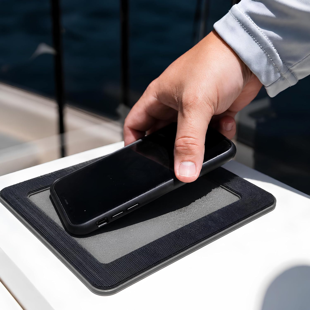 Cell Phone Dash Pocket