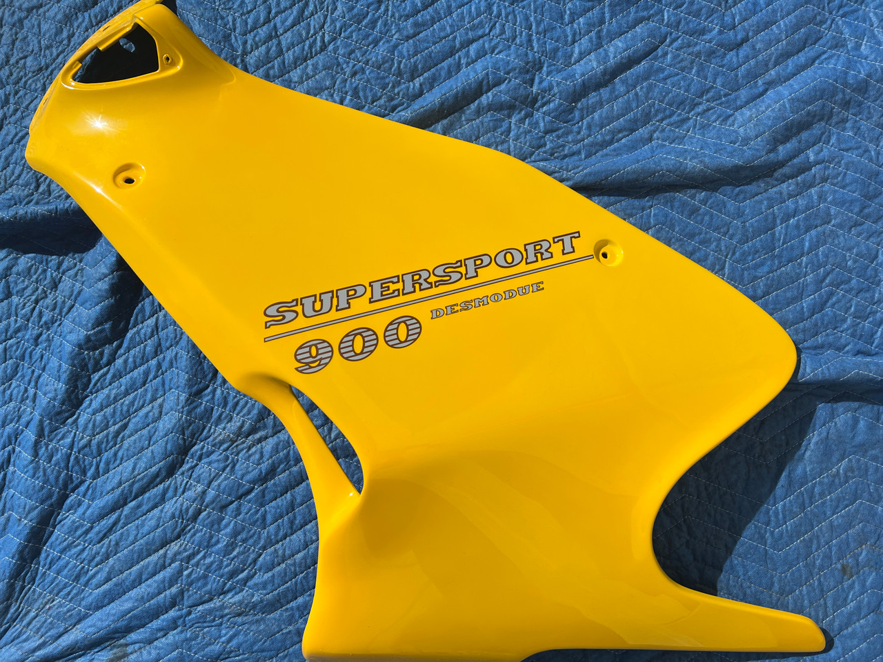 Ducati 900 SS OEM LH Side Fairing Panel, #48030161BSX-Yellow