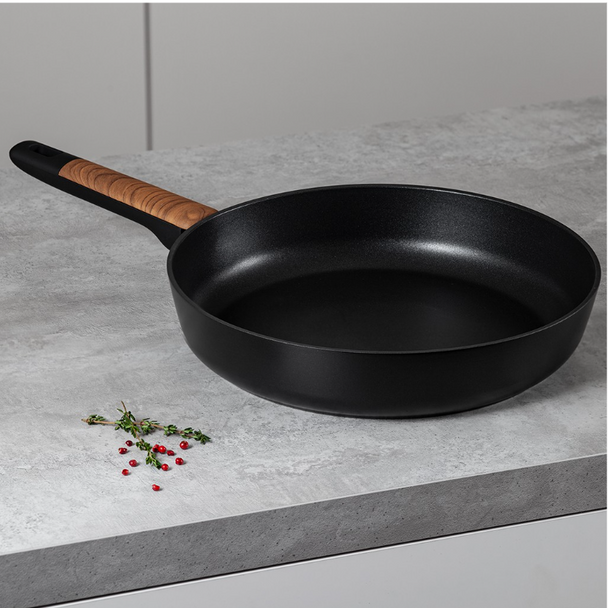 Сковорода tigai индукционная 28 см Feorella Fissman