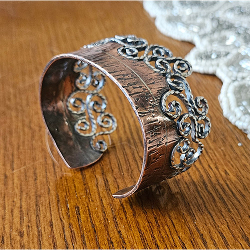 6-2a Harmony Cuff
