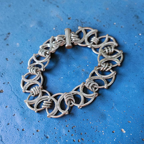 14-9 Celtic Loop In Loop Bracelet