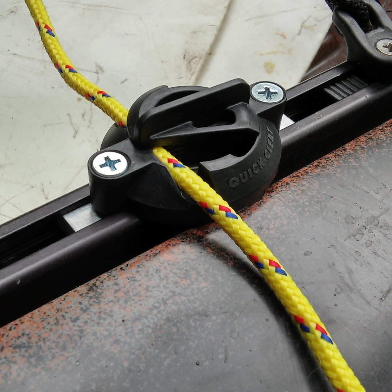 Innovative No Knot Boating Accessories | Quick Cleat