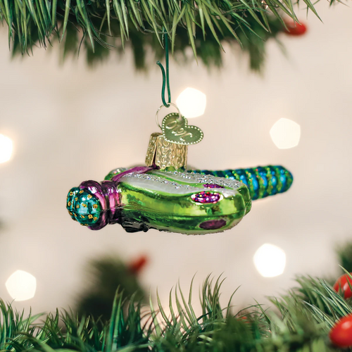 Dainty Dragonfly ornament