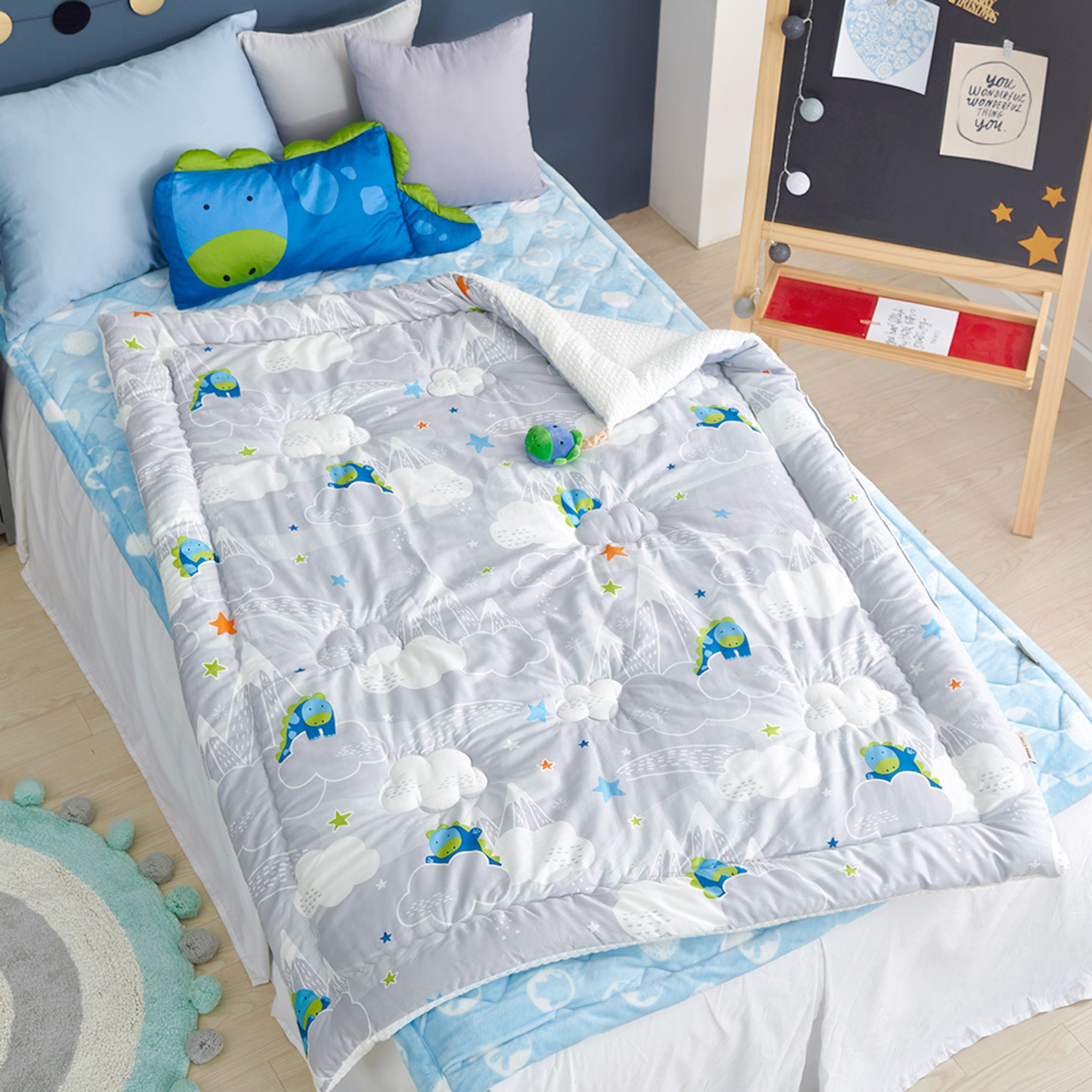 Milo & Gabby Cotton Jacquard Quilted Toddler Comforter