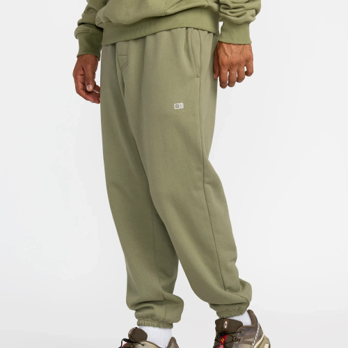 RVCA - Essential Sweatpants - Ranger Green