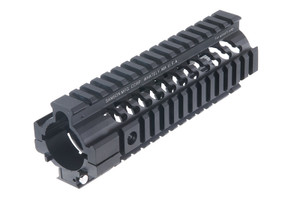 RWL Samson Star-C 7" RIS Rail Handguard for M4 RWL Samson Star-C 7" RIS Rail Handguard for M4