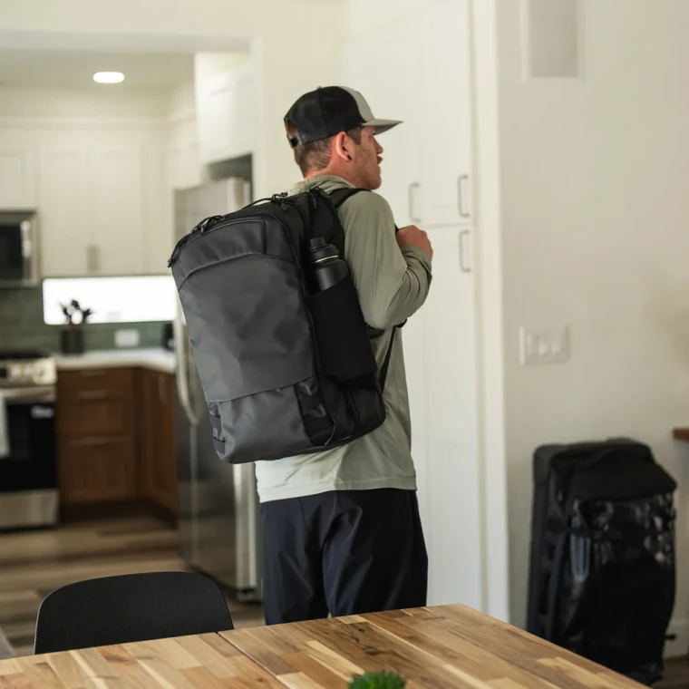 Vertx Urban Ghost Weekender 36L Travel Backpack