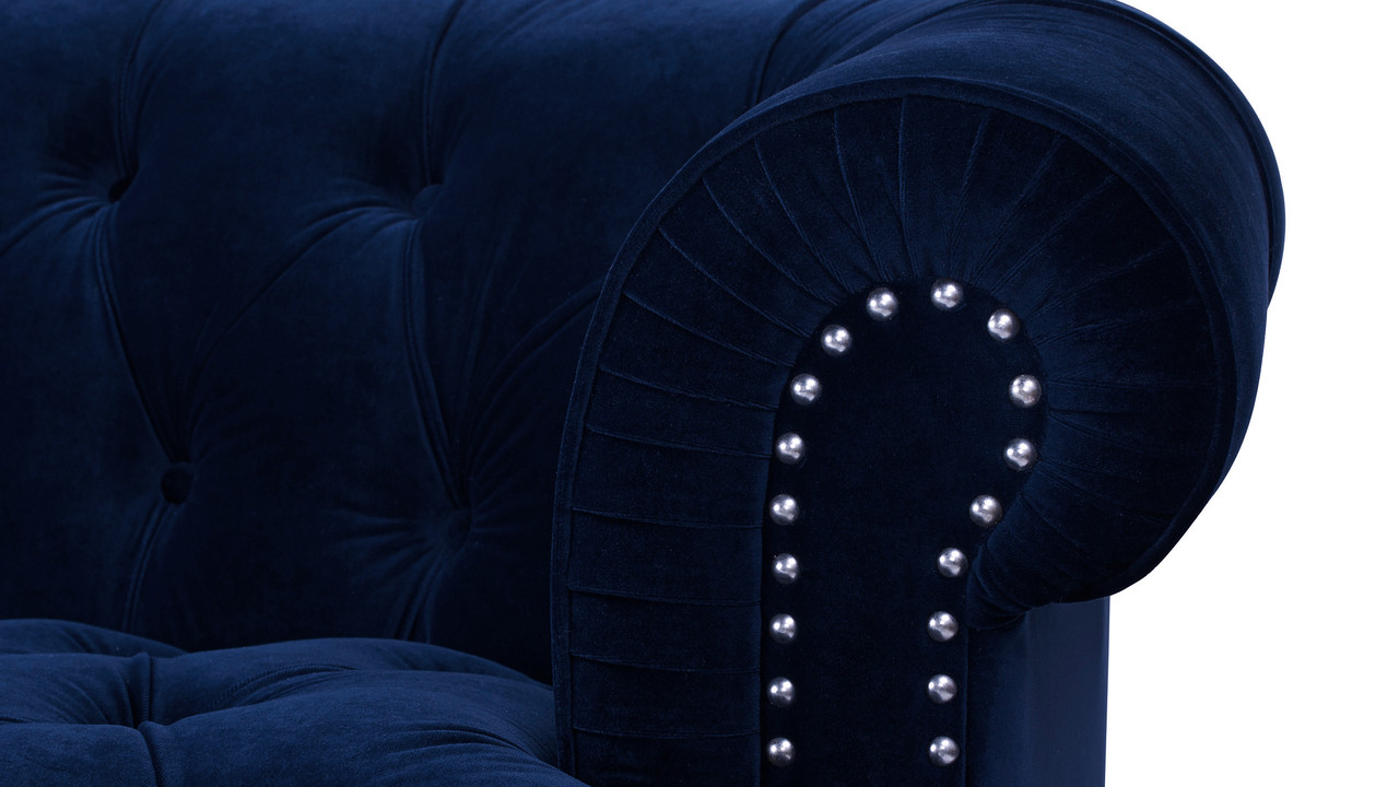 Jennifer Taylor Home La Rosa Chesterfield Sofa - Thumbnail 4